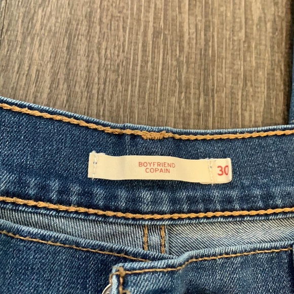 Levi’s Medium Wash Boyfriend Jeans size 30 - Picture 5 of 9